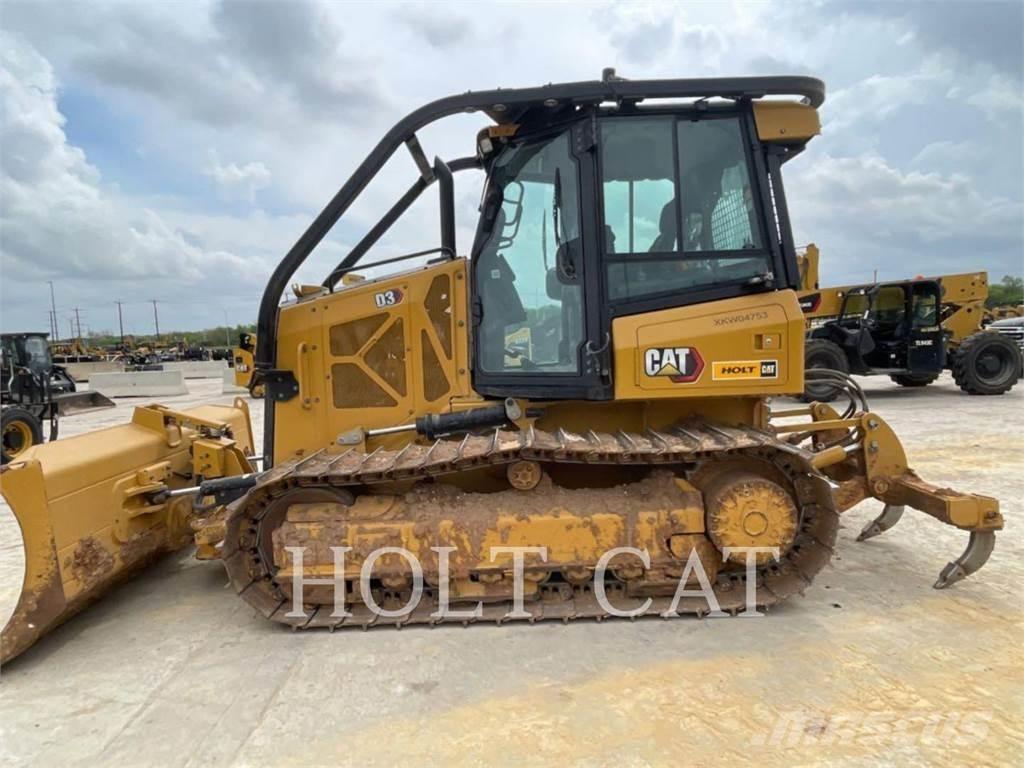 CAT D3 CAB3 Vikšriniai buldozeriai