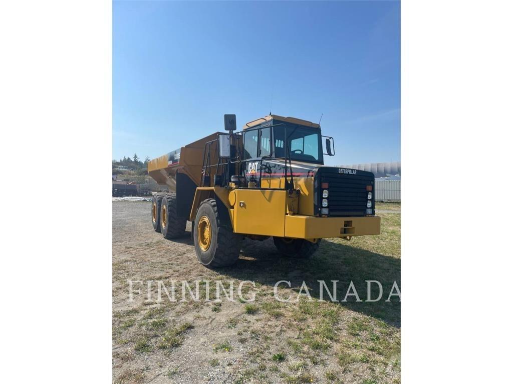 CAT D300E Karjeriniai savivarčiai