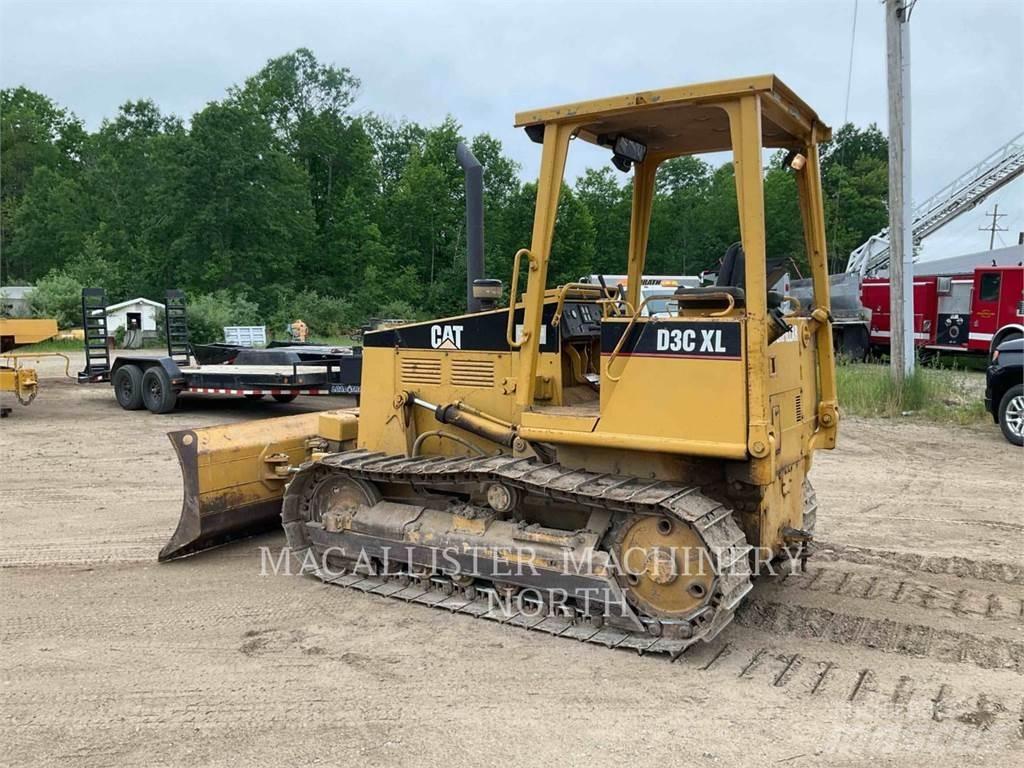 CAT D3CX Vikšriniai buldozeriai