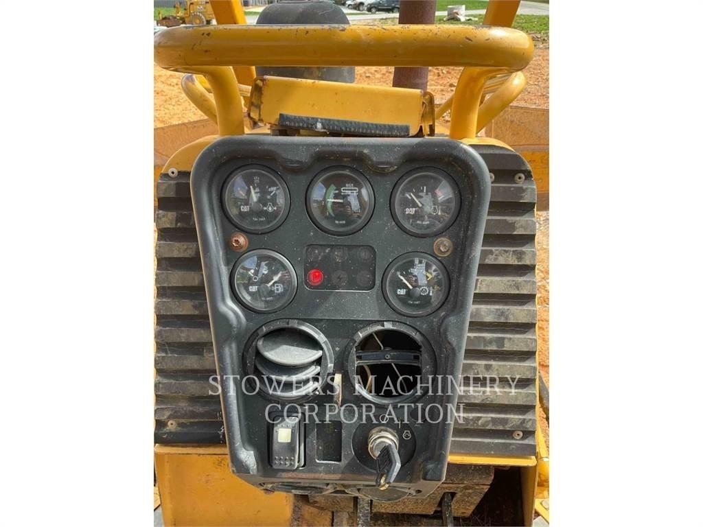 CAT D3GLGP Vikšriniai buldozeriai
