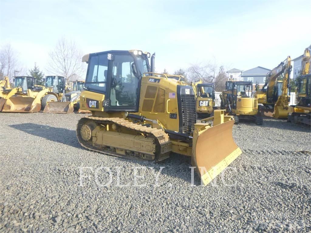 CAT D3K2XL Vikšriniai buldozeriai
