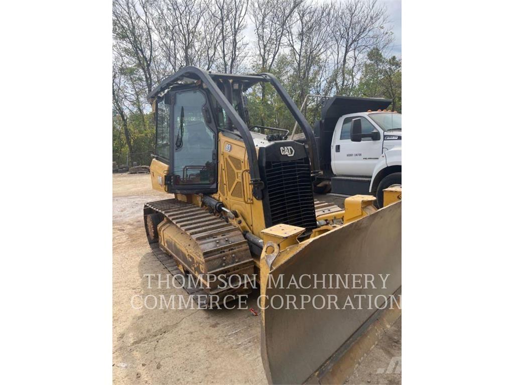 CAT D3XL Vikšriniai buldozeriai