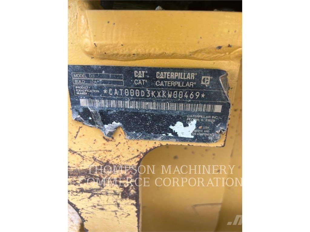 CAT D3XL Vikšriniai buldozeriai