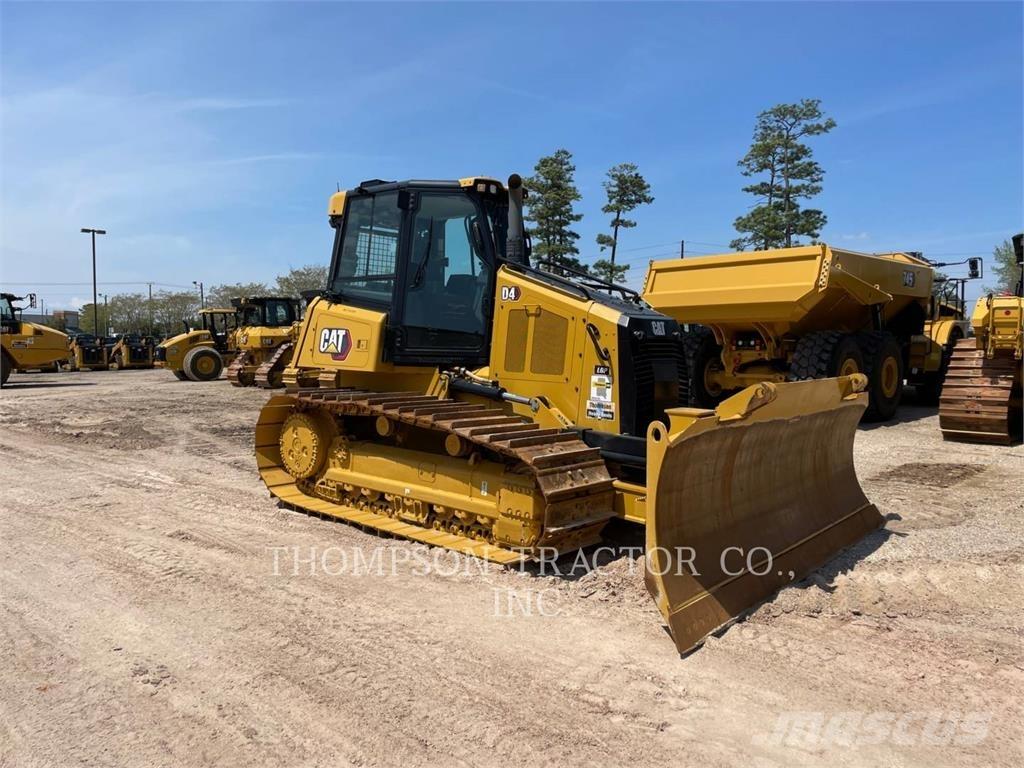 CAT D4 Vikšriniai buldozeriai