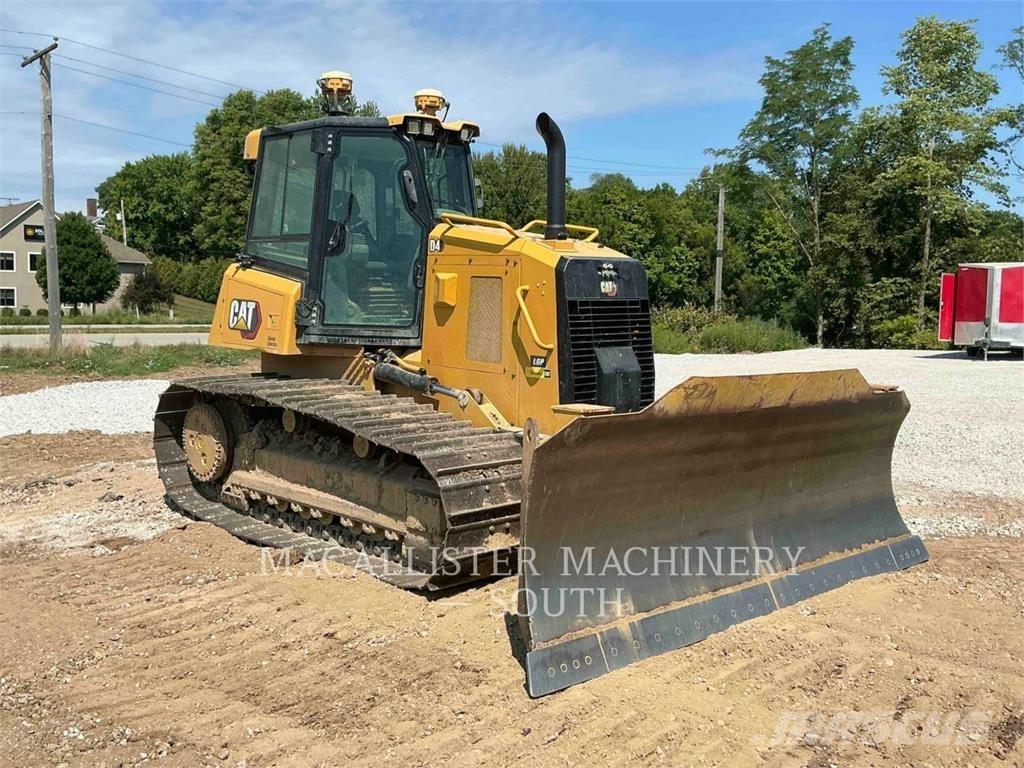 CAT D4 Vikšriniai buldozeriai