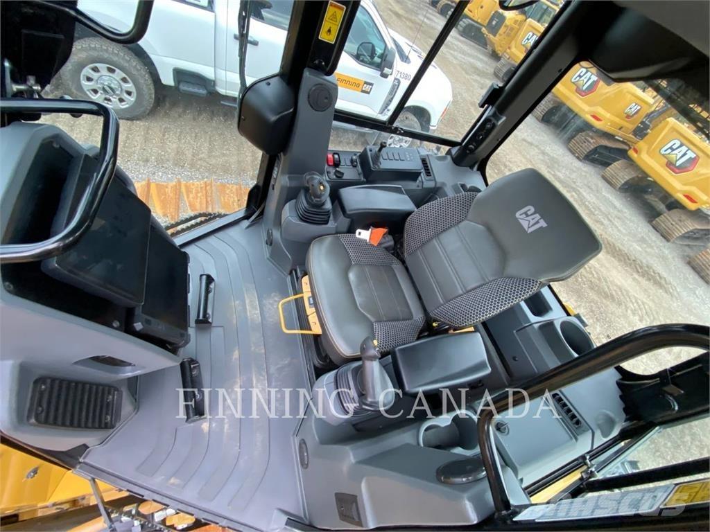 CAT D4-16 LGP Vikšriniai buldozeriai