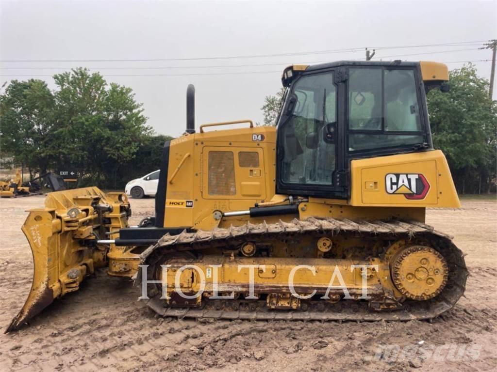 CAT D4 CAB Vikšriniai buldozeriai