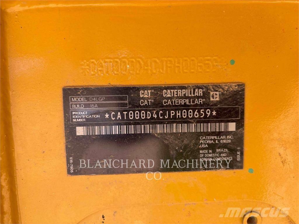 CAT D4 LGP Vikšriniai buldozeriai