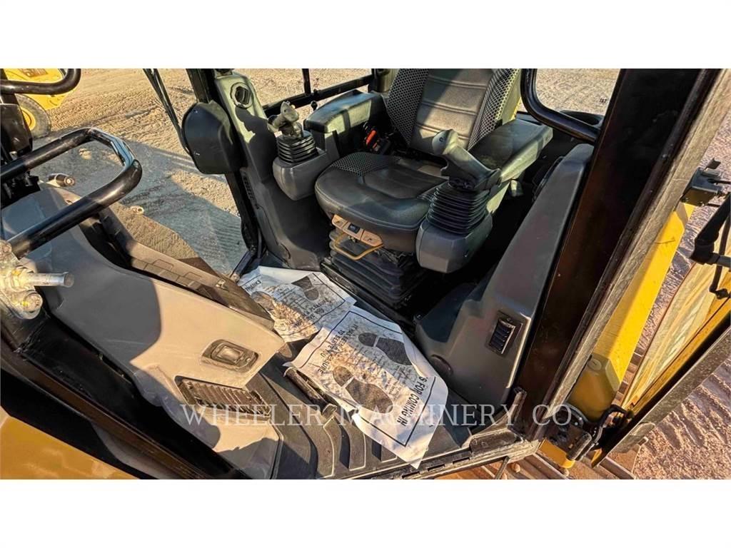 CAT D4 XL EW Vikšriniai buldozeriai