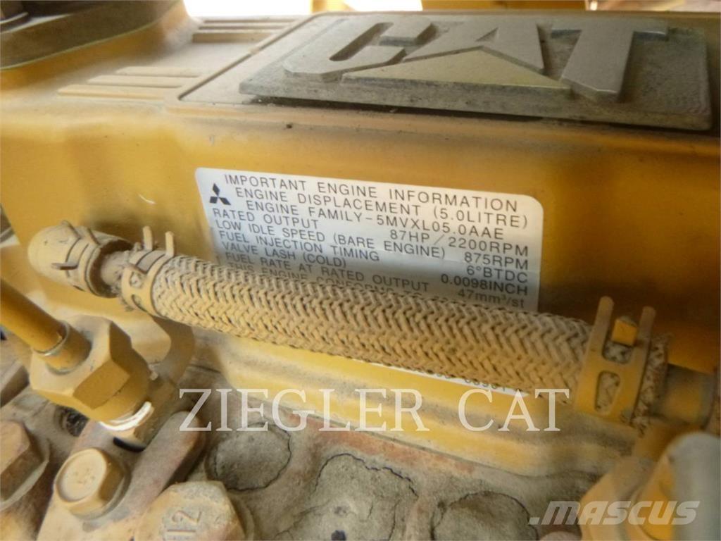 CAT D4GLGP Vikšriniai buldozeriai