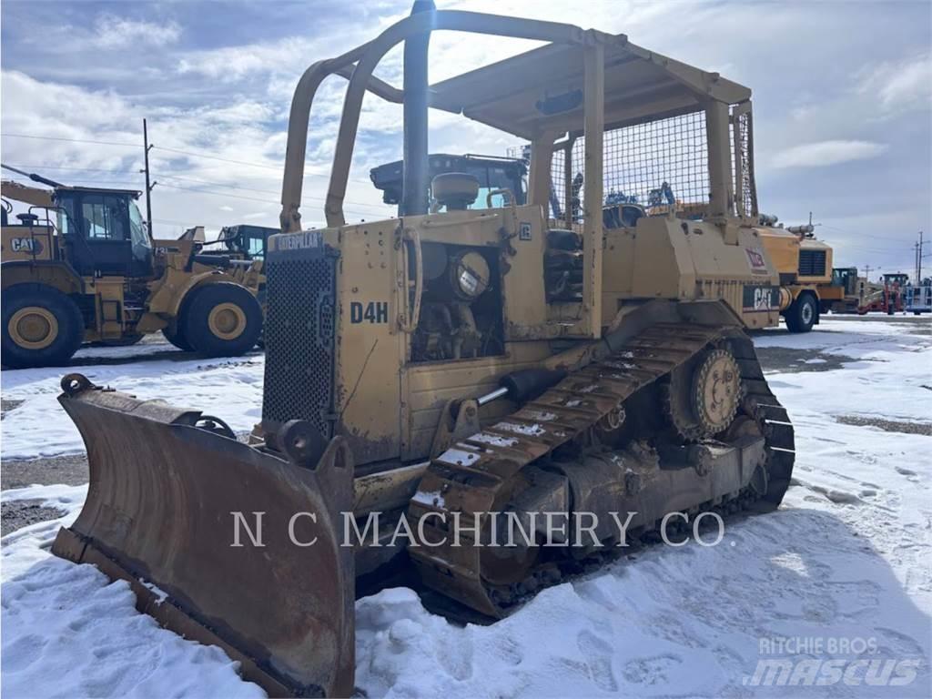 CAT D4H Vikšriniai buldozeriai