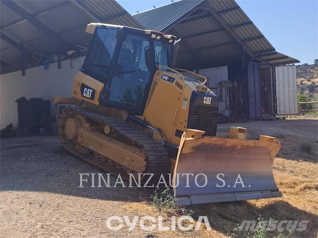 CAT D4K2 Vikšriniai buldozeriai