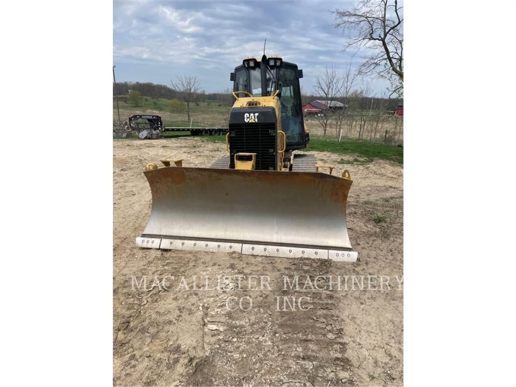 CAT D4K2 XL Vikšriniai buldozeriai
