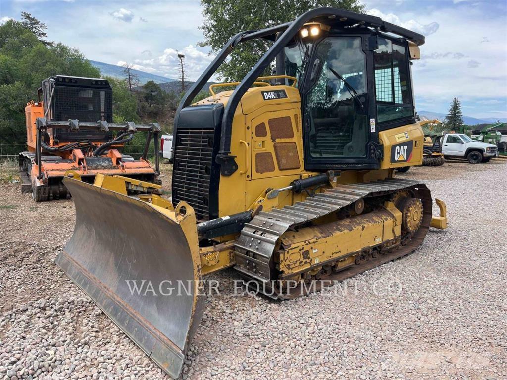 CAT D4K2 XL Vikšriniai buldozeriai