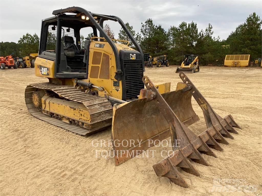 CAT D4K2LGP Vikšriniai buldozeriai