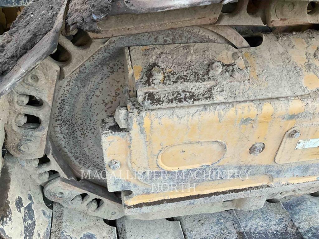 CAT D4K2X 4F Vikšriniai buldozeriai