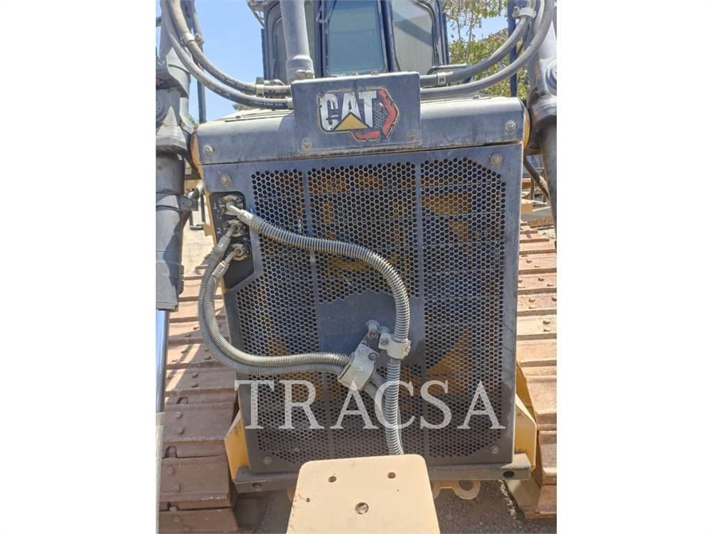 CAT D5 Vikšriniai buldozeriai