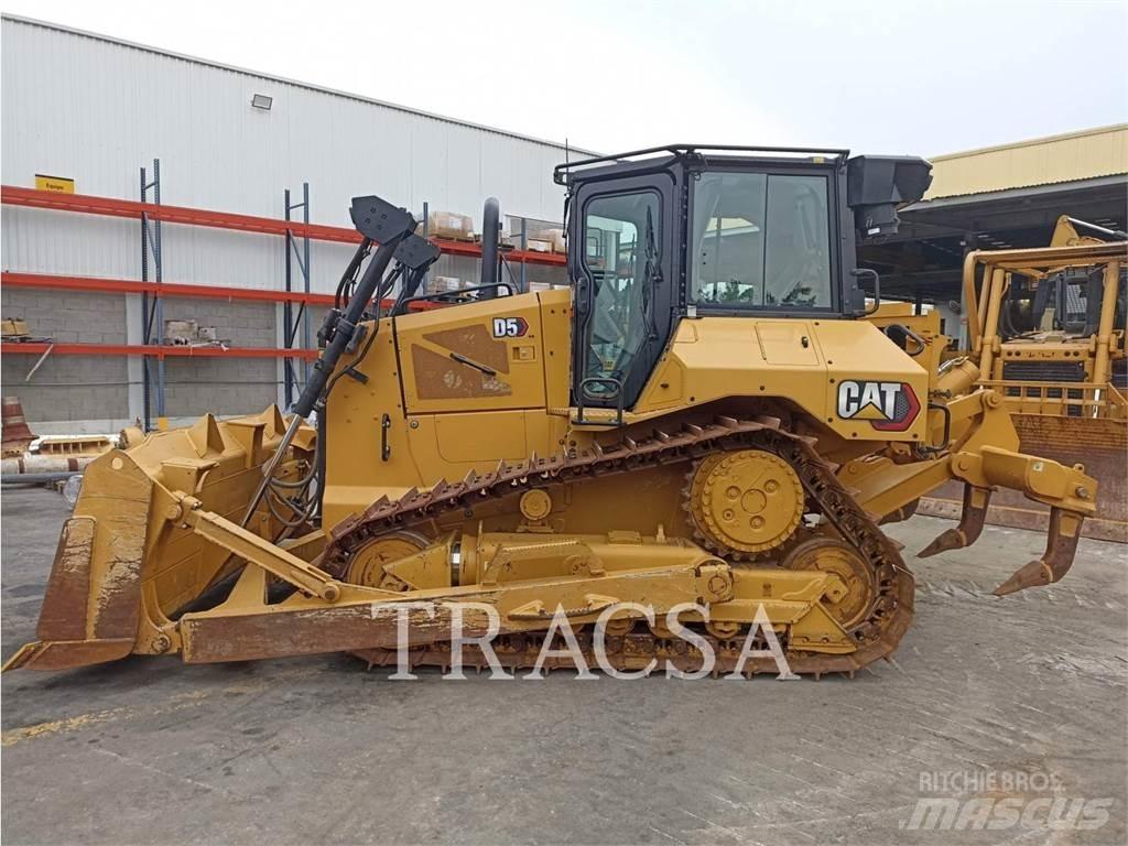 CAT D5 Vikšriniai buldozeriai