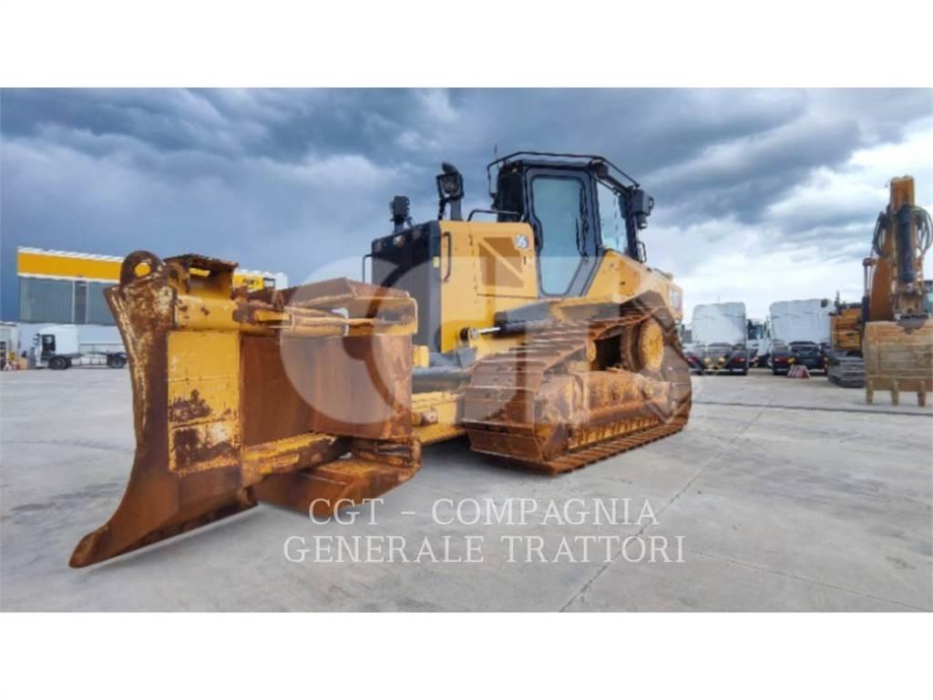 CAT D5 Vikšriniai buldozeriai
