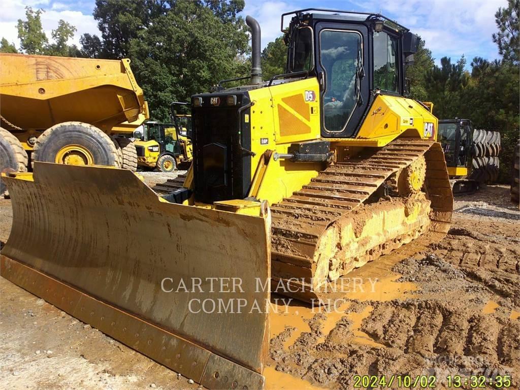 CAT D5 Vikšriniai buldozeriai