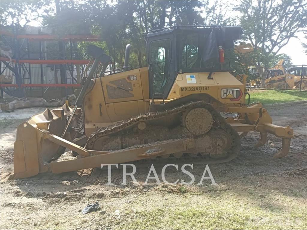 CAT D5 Traktoriai