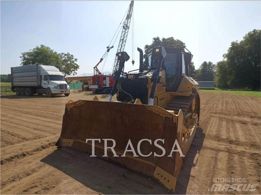 CAT D5 Vikšriniai buldozeriai