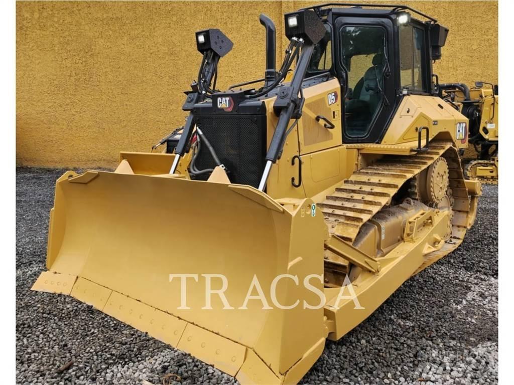 CAT D5 Vikšriniai buldozeriai