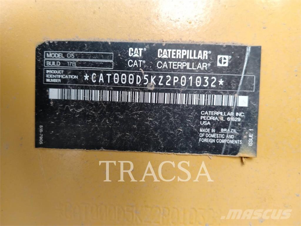 CAT D5 Vikšriniai buldozeriai