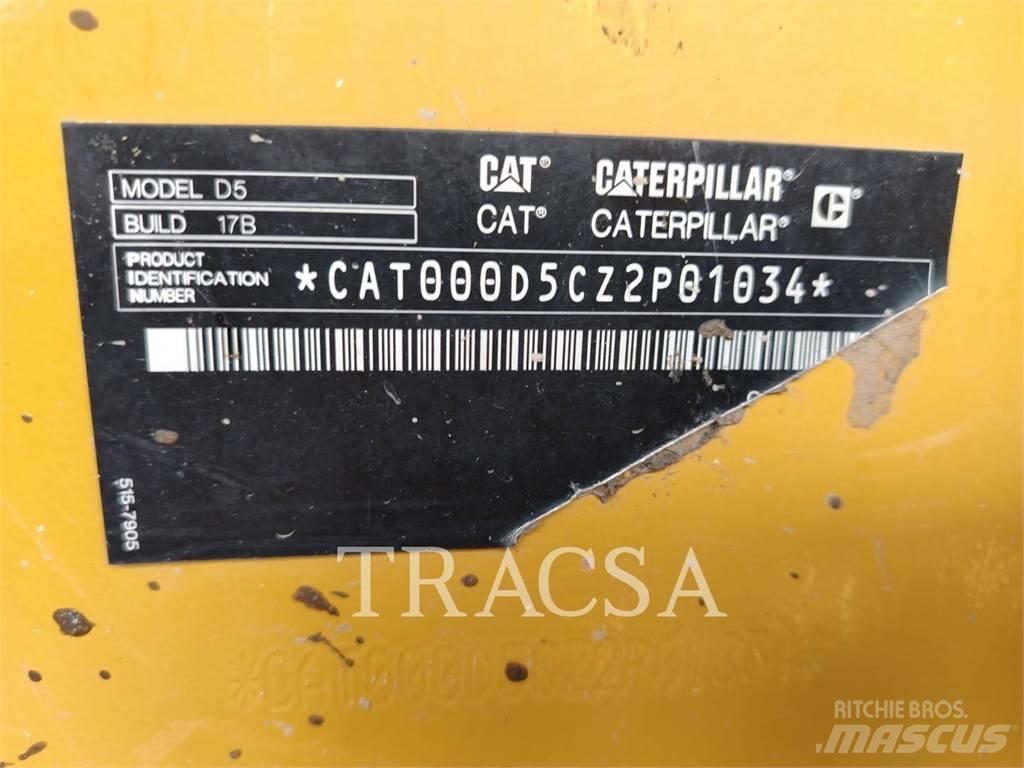 CAT D5 Vikšriniai buldozeriai