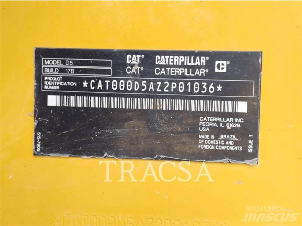 CAT D5 Vikšriniai buldozeriai