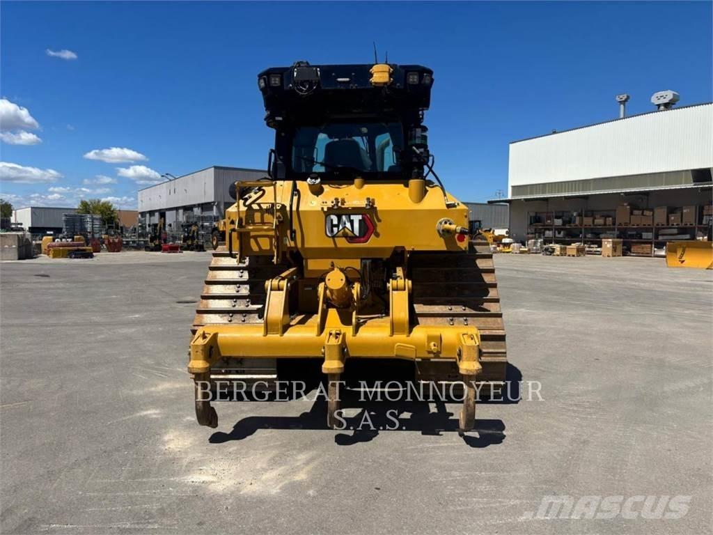 CAT D5 Vikšriniai buldozeriai