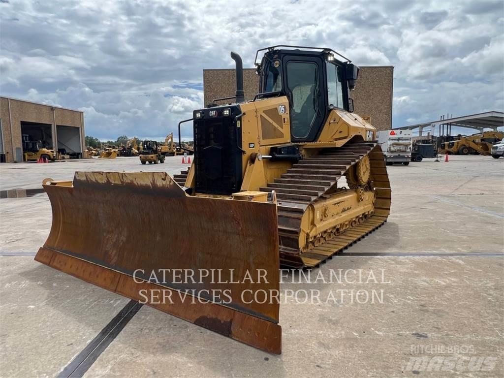 CAT D5-17VP Vikšriniai buldozeriai