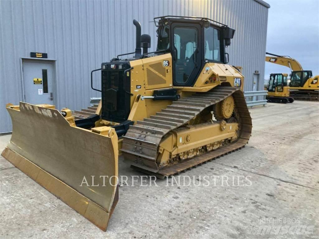 CAT D5-17VPLGP Vikšriniai buldozeriai