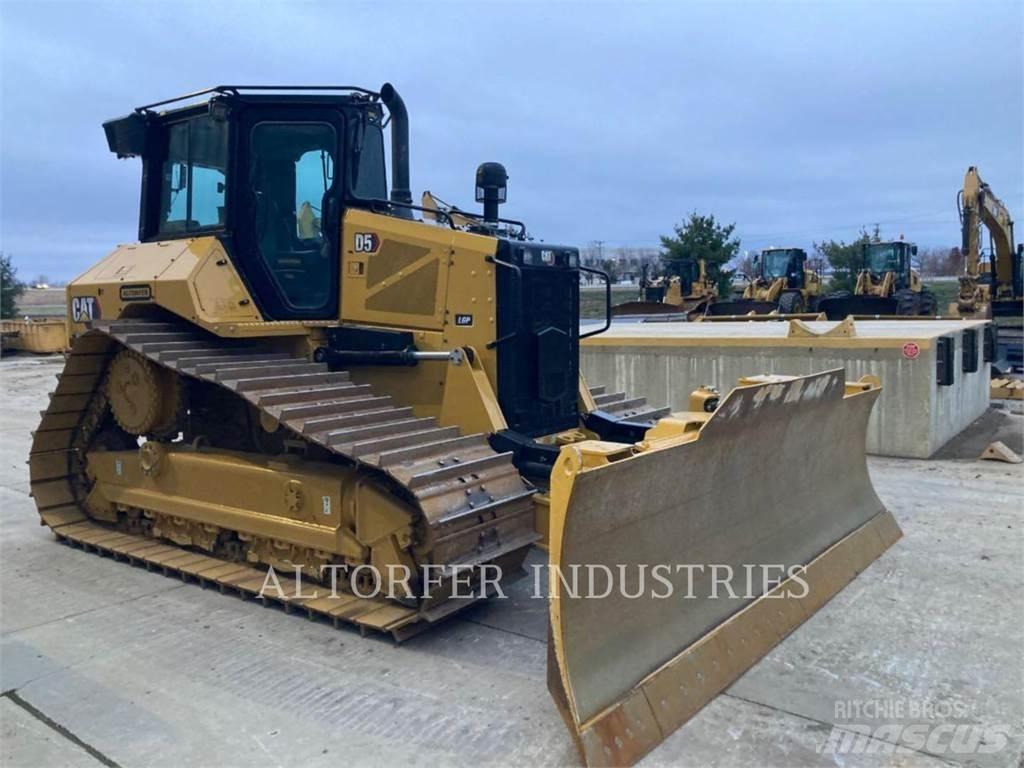 CAT D5-17VPLGP Vikšriniai buldozeriai
