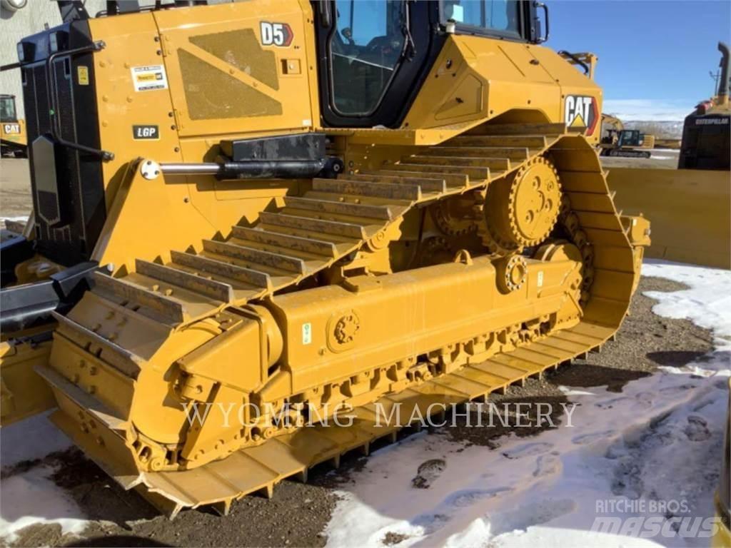 CAT D5 LGP Vikšriniai buldozeriai