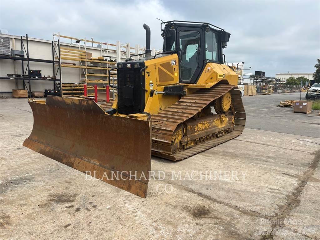CAT D5 LGP Vikšriniai buldozeriai