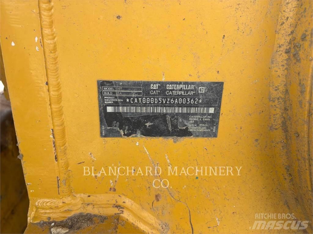 CAT D5 LGP Vikšriniai buldozeriai