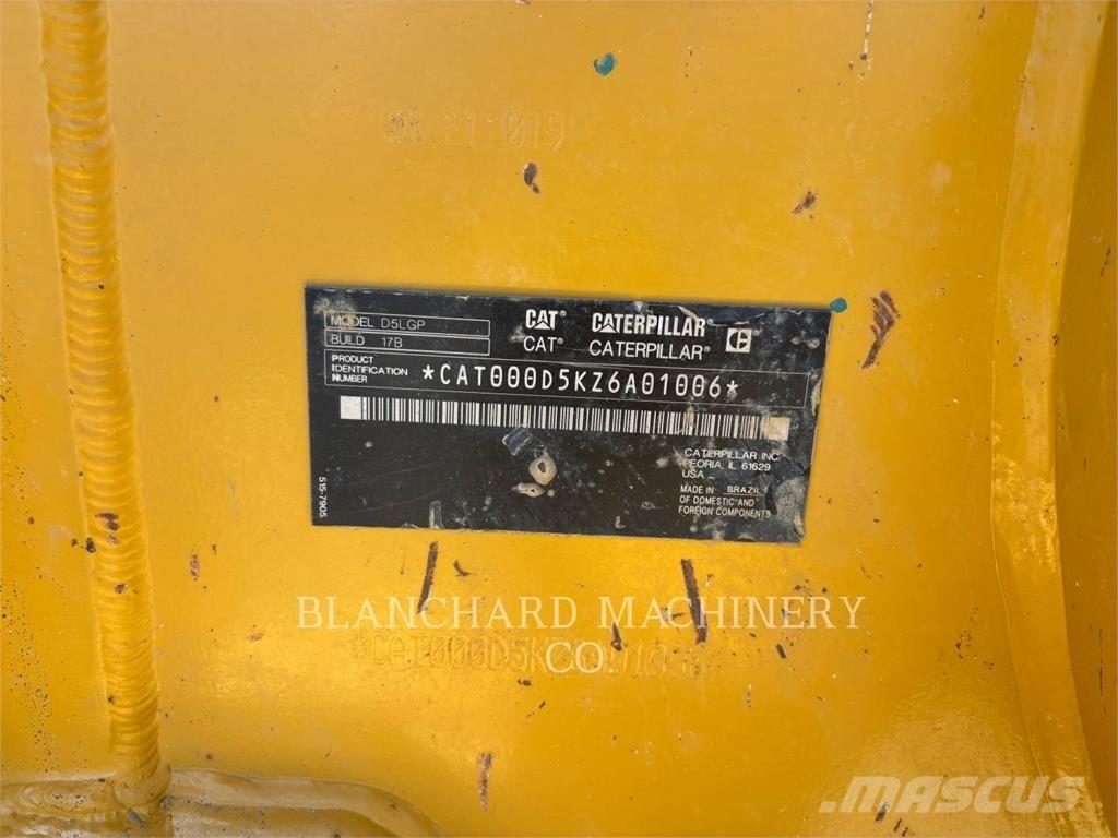 CAT D5 LGP Vikšriniai buldozeriai