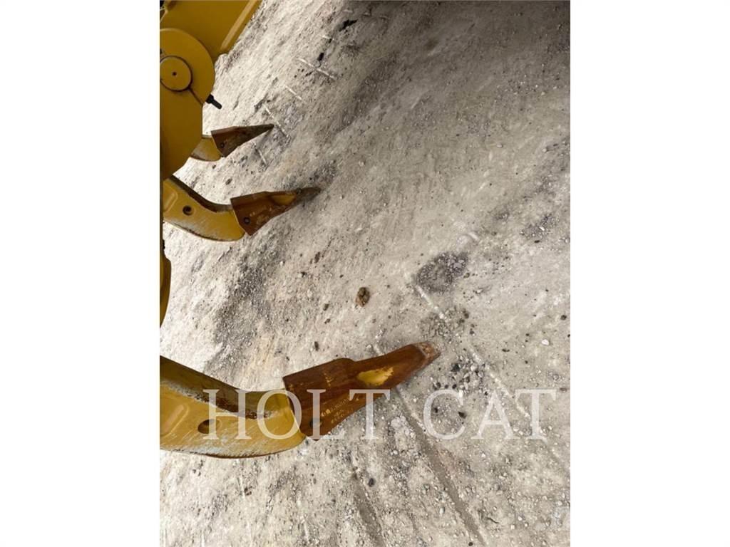 CAT D5 LGPVP Vikšriniai buldozeriai