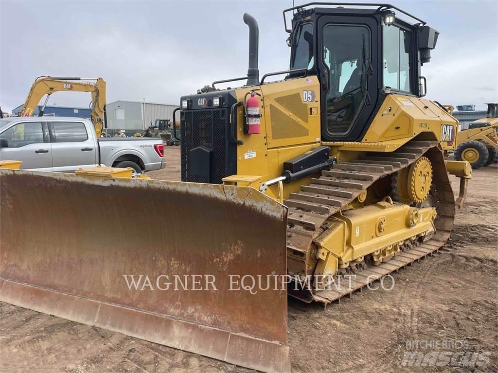 CAT D5 VP Vikšriniai buldozeriai