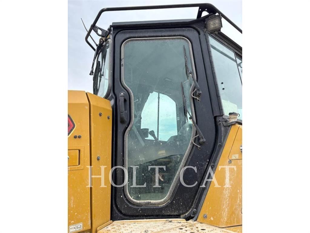 CAT D5 VP Vikšriniai buldozeriai