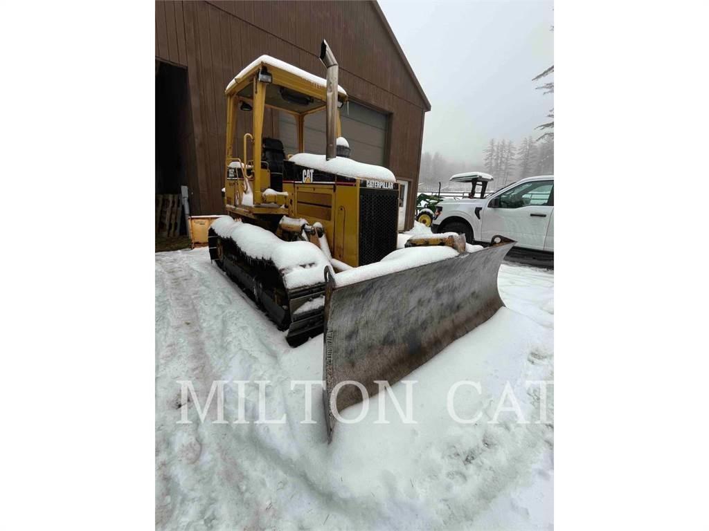CAT D5CIII Vikšriniai buldozeriai