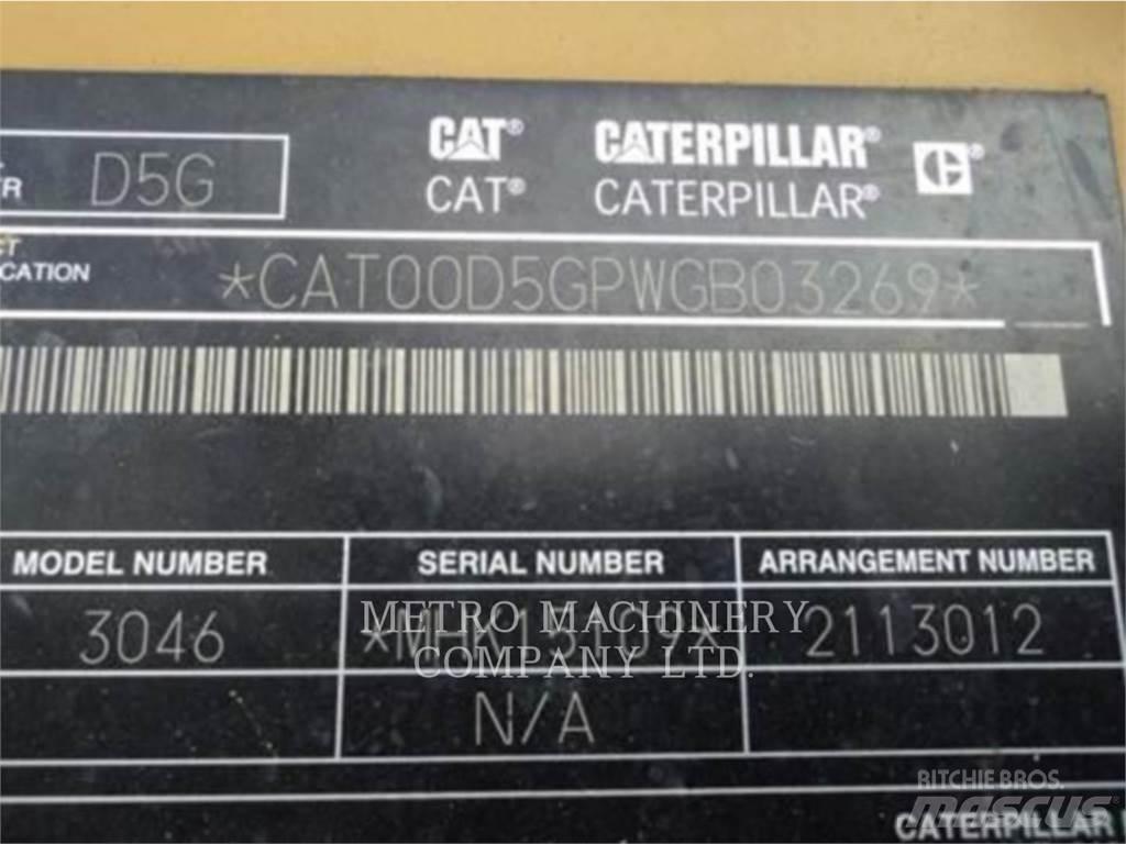 CAT D5GXL Vikšriniai buldozeriai