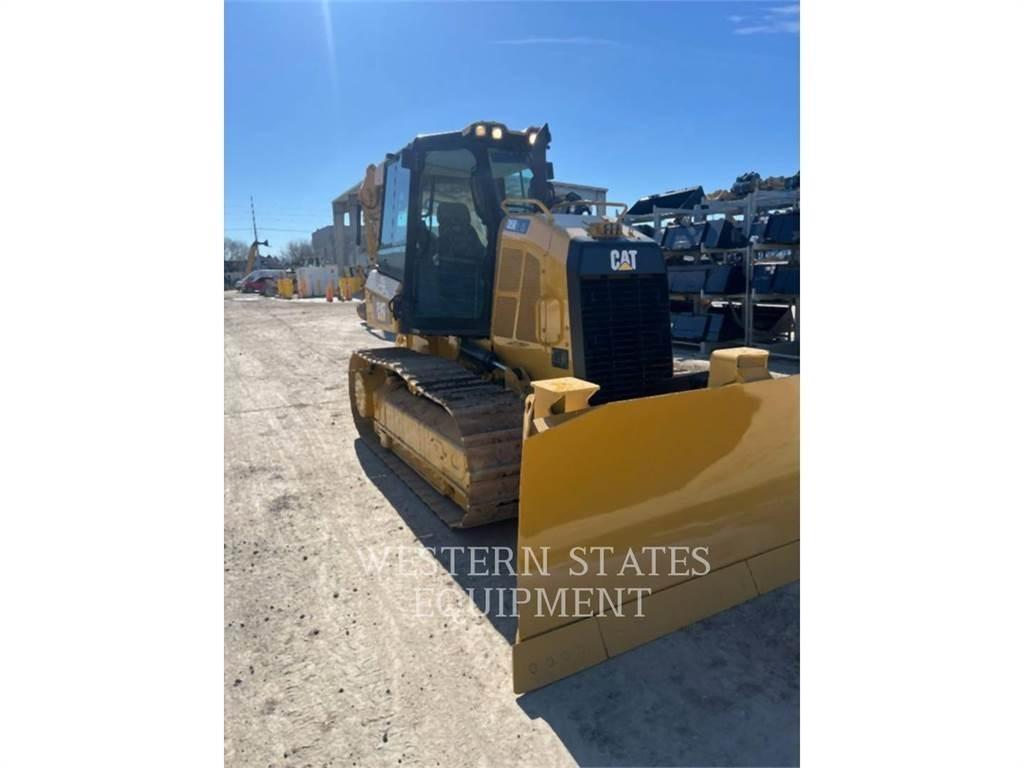 CAT D5K2 Vikšriniai buldozeriai
