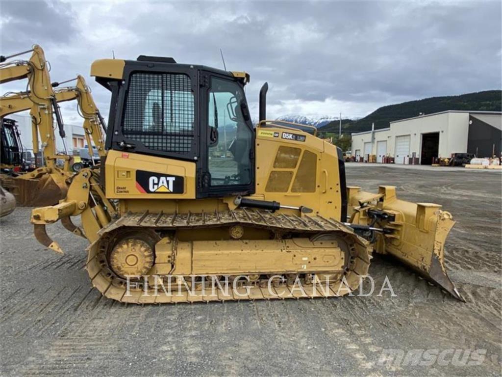 CAT D5K2 Vikšriniai buldozeriai