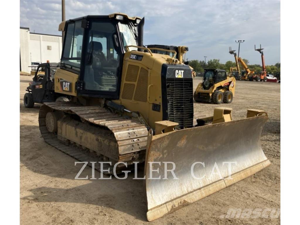 CAT D5K2 Vikšriniai buldozeriai