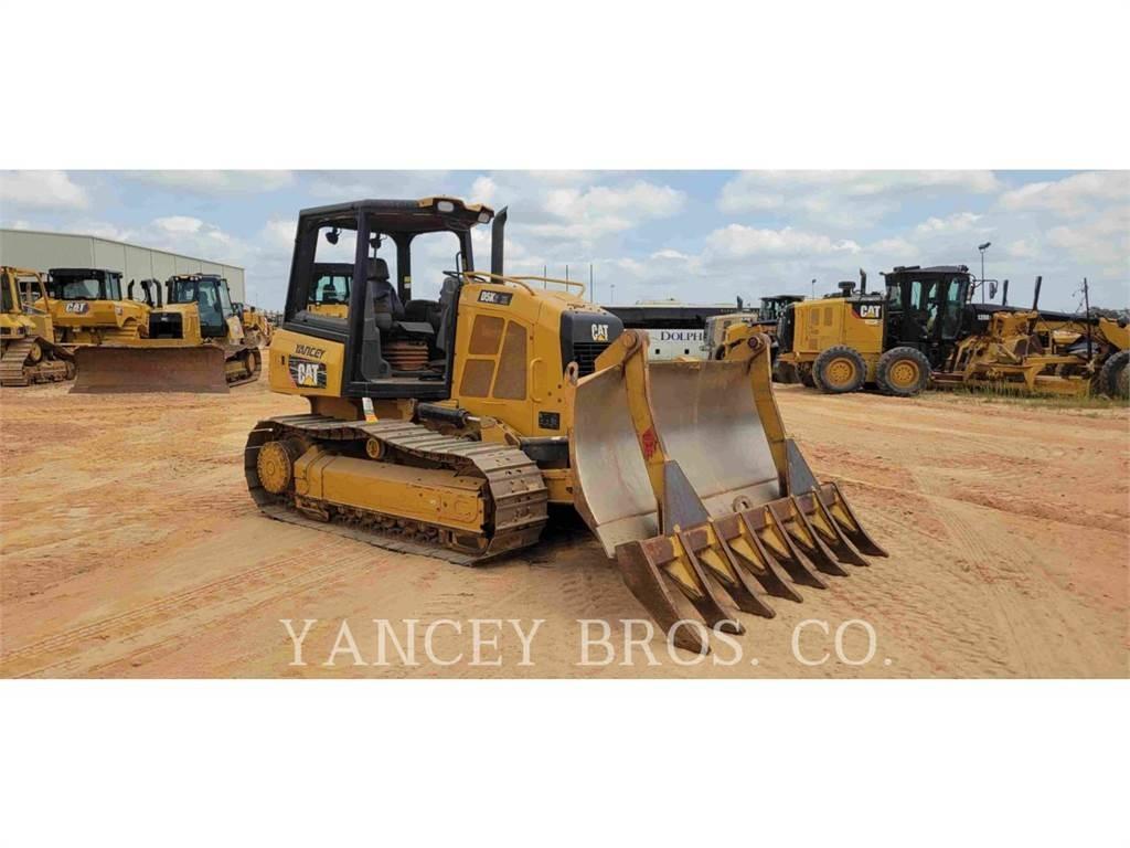CAT D5K2 XL Vikšriniai buldozeriai