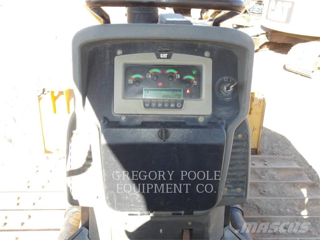 CAT D5K2LGP Vikšriniai buldozeriai