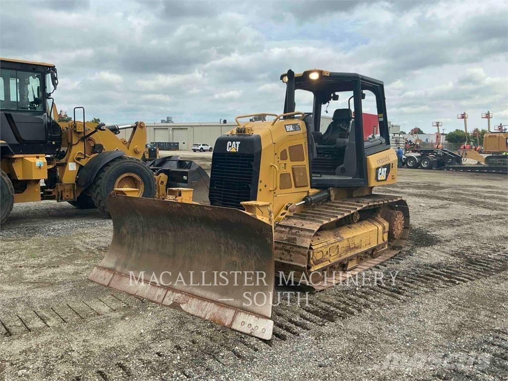 CAT D5K2XL Vikšriniai buldozeriai