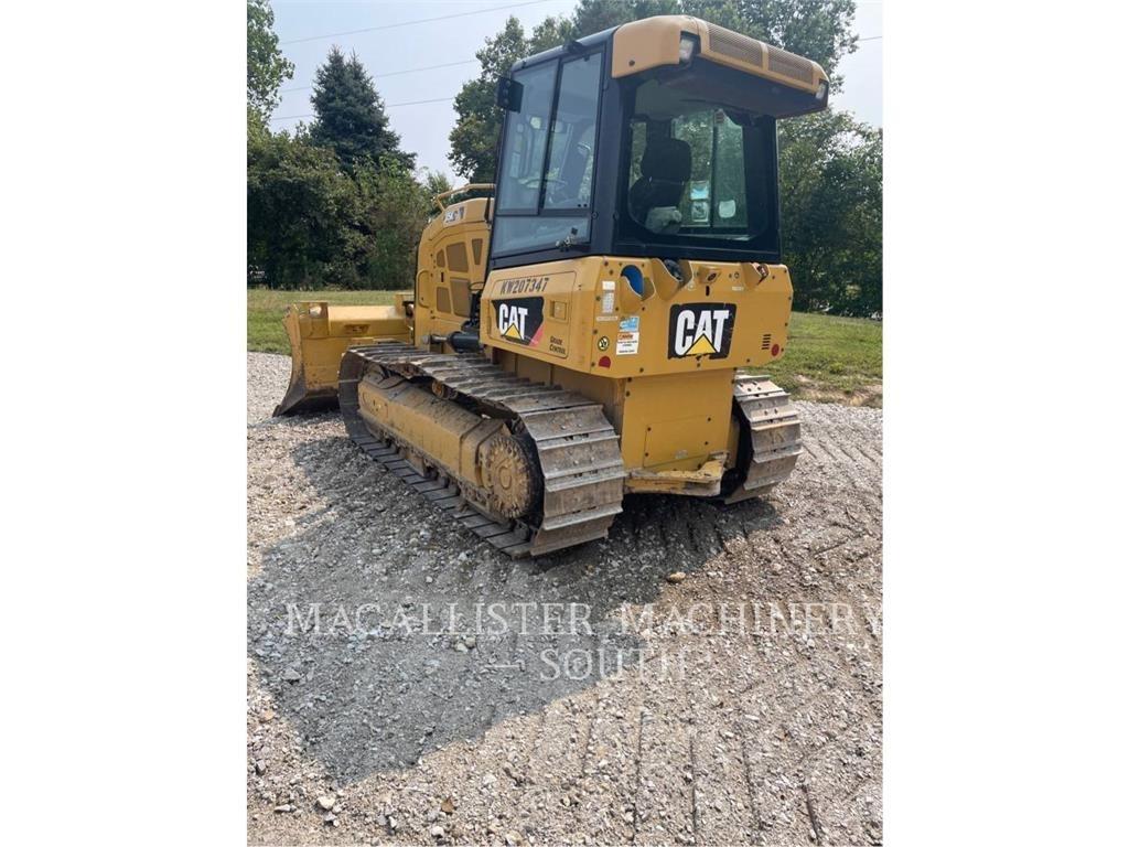 CAT D5K2XL Vikšriniai buldozeriai